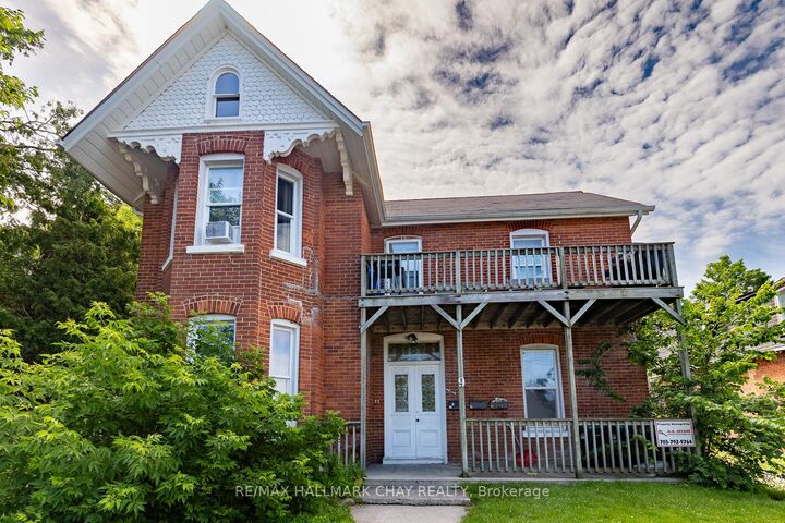 9 Penetang Street — photo 1
