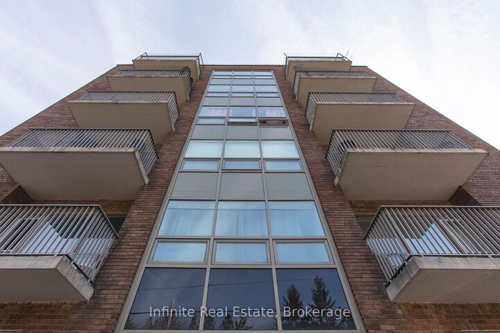 Property Photo:  1291 Bayview Avenue 303  ON M4G 2Z9 