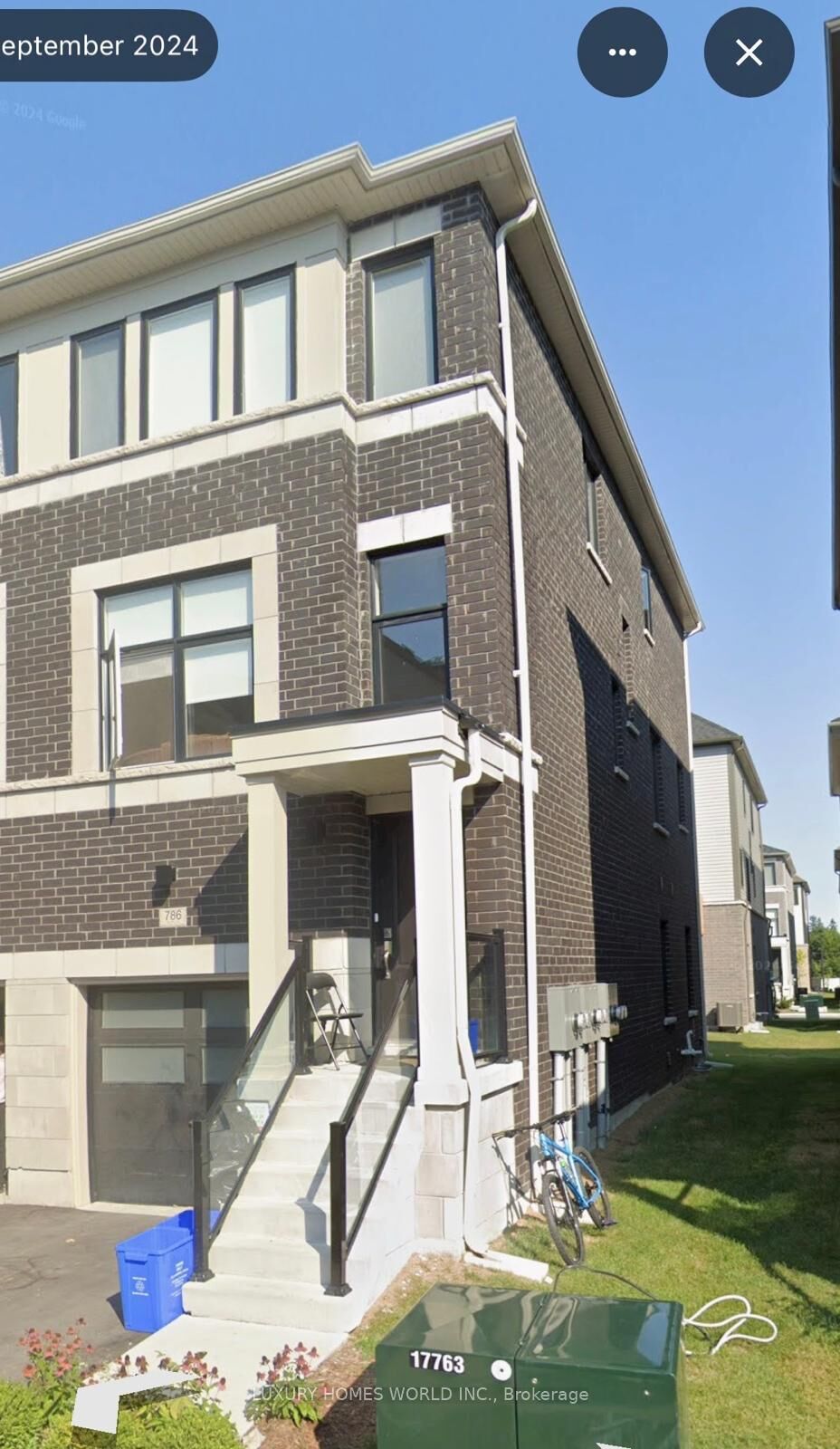 Property Photo: 786 Eddystone Path ON L1H 0A7