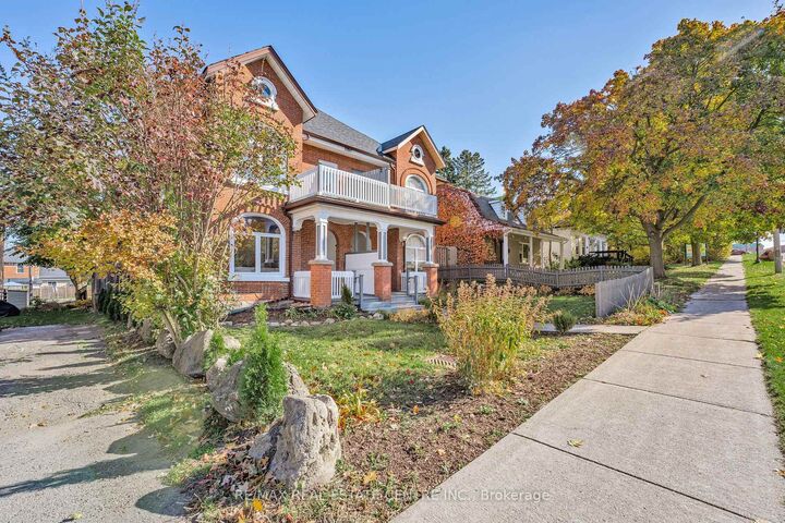 Property Photo:  17 First Street  ON L9W 2C6 