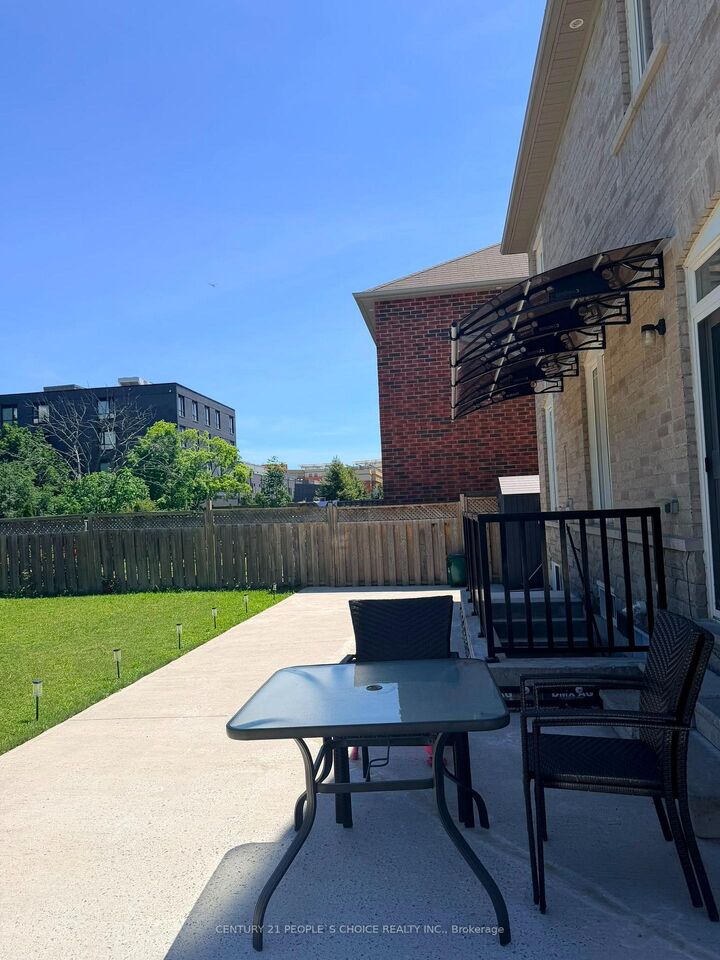 Property Photo:  1761 Western Crescent Bsmt  ON L1G 0B4 