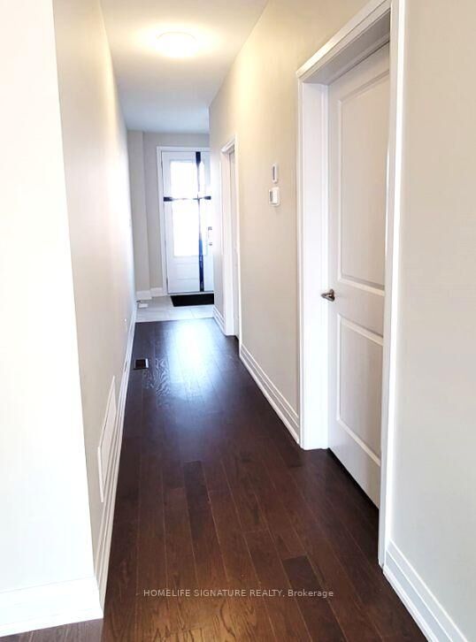 Property Photo: 26 Periwinkle Road ON L9X 2C8