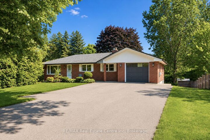 7459 Boyce Drive — photo 1