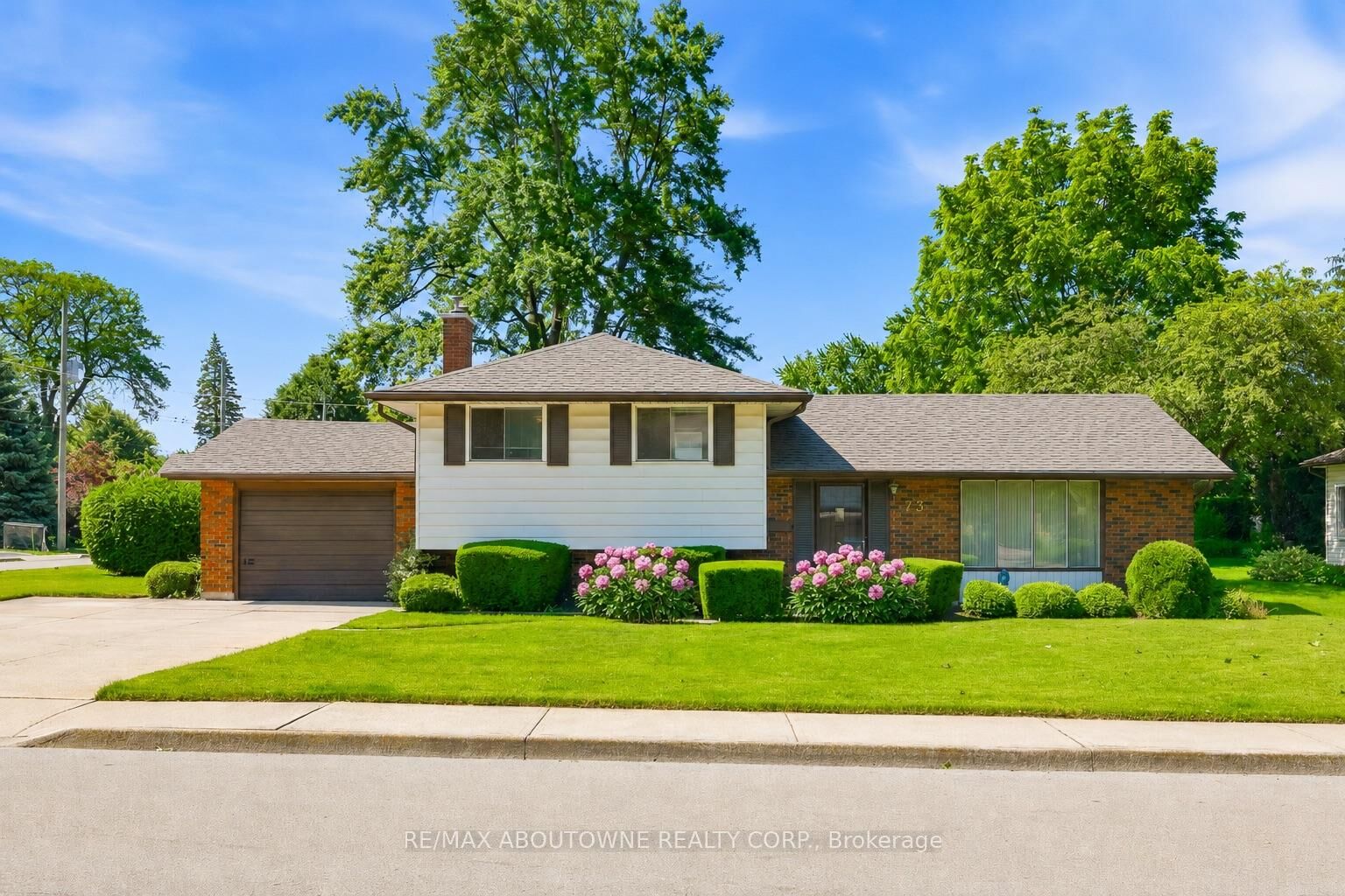 Property Photo: 73 Price Avenue ON L9C 1K5
