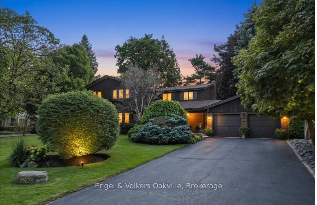 Property Photo: 250 Gatestone Avenue ON L6J 5R9