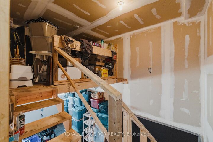 Property Photo: 117 Preston Drive ON L9W 2E7