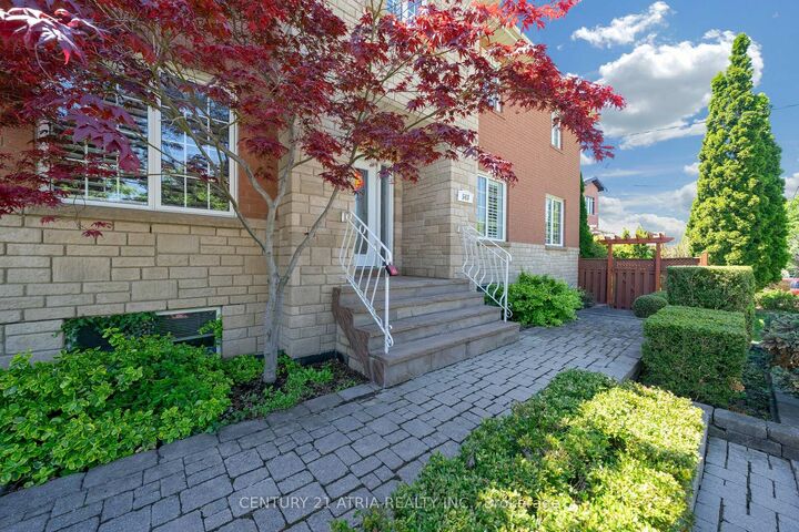 Property Photo: 543 Queens Drive ON M6L 1M9