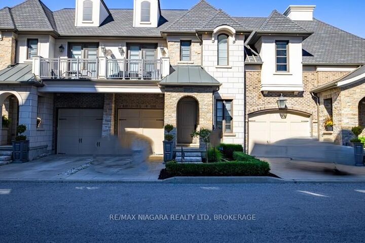 Photo de la propriété: 15 Arbourvale Common Road 7 ON L2T 3B7