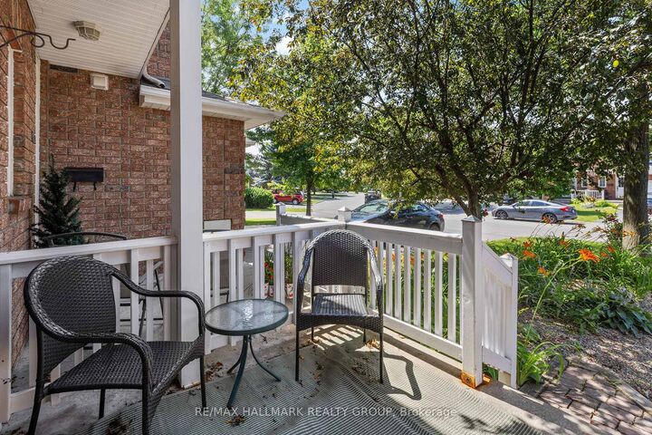 Property Photo:  988 Lucille Way  ON K4A 4J2 