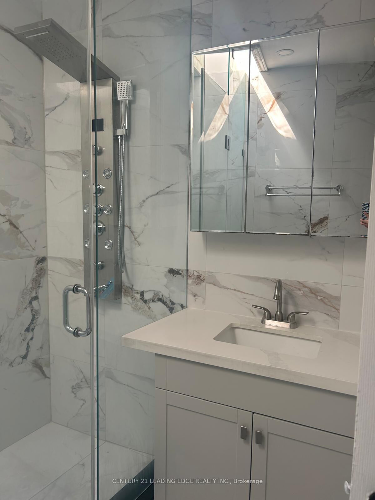 Property Photo: 552A Sheppard Avenue W Apt2 ON M3H 2R9