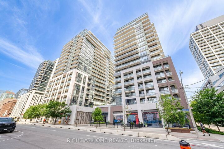460 Adelaide Street E 632 — photo 1