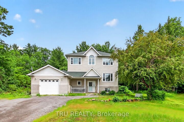Property Photo: 2376 Kinburn Side Road ON K0A 2H0