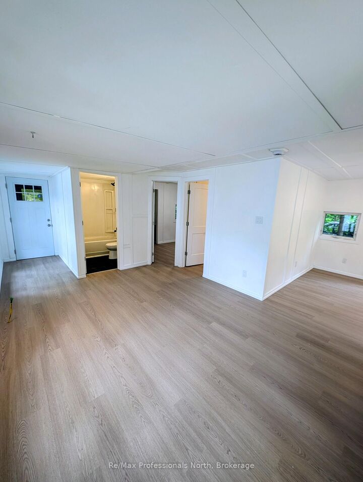 Property Photo: 1007 Racoon Road 36 ON P1P 0C5