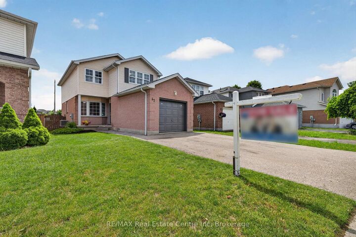 Property Photo:  47 Marisa Street  ON N2K 3V8 