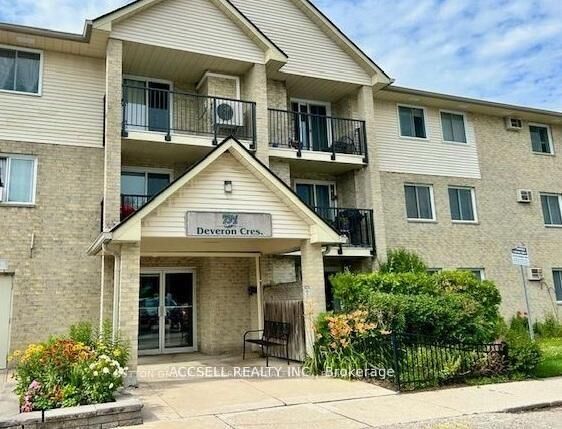 Property Photo: 731 Deveron Crescent 111 ON N5Z 4X6