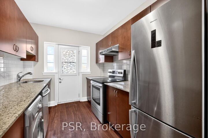 Property Photo:  1365 Bayview Avenue L05  ON M4G 3A5 