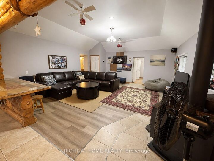 Property Photo:  5470 Penetanguishene Road  ON L0L 1P0 