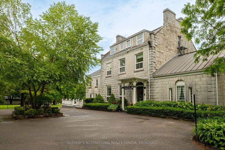 8 Starr Place — photo 1