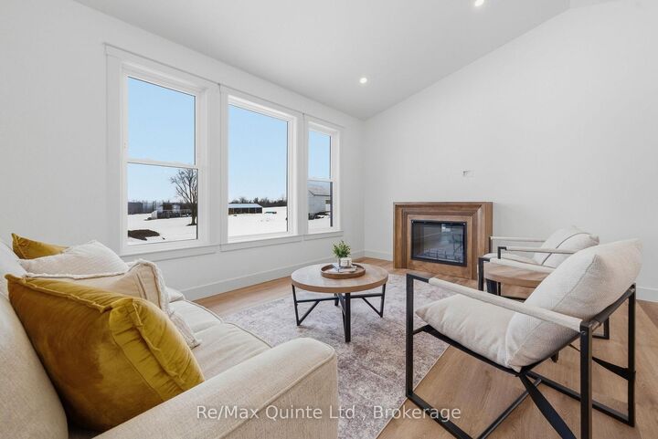 2501 Harmony Road — photo 1
