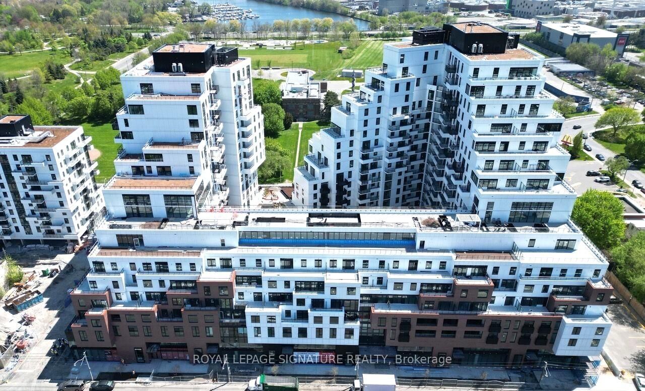 Property Photo:  1050 Eastern Avenue 441  ON M4L 0B7 