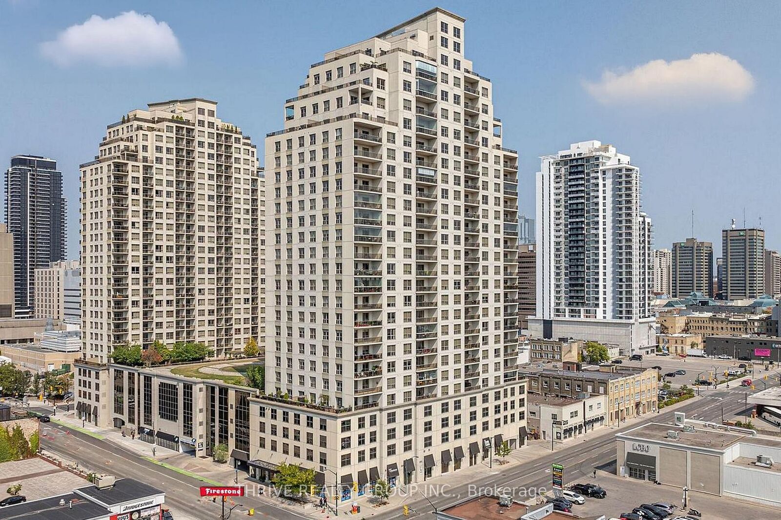 Property Photo:  330 Ridout Street 1607  ON N6C 3Z3 