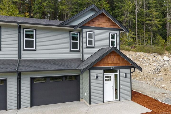 Property Photo: 169 Hunter Way BC V9G 1N4