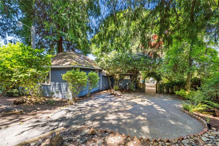 139 Hoylake Rd W — photo 1