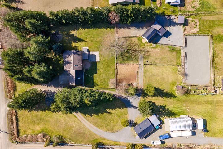 6104 Ledingham Rd — photo 1