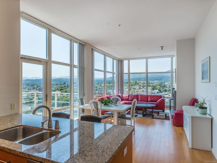 Property Photo: 38 Front St #1802 BC V9R 5H7