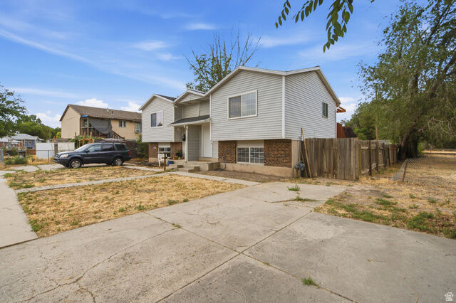 Property Photo: 8375 W Western Dr S UT 84044