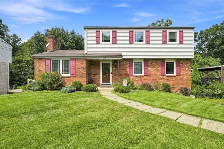 Property Photo:  1019 Harvard Road  PA 15146 
