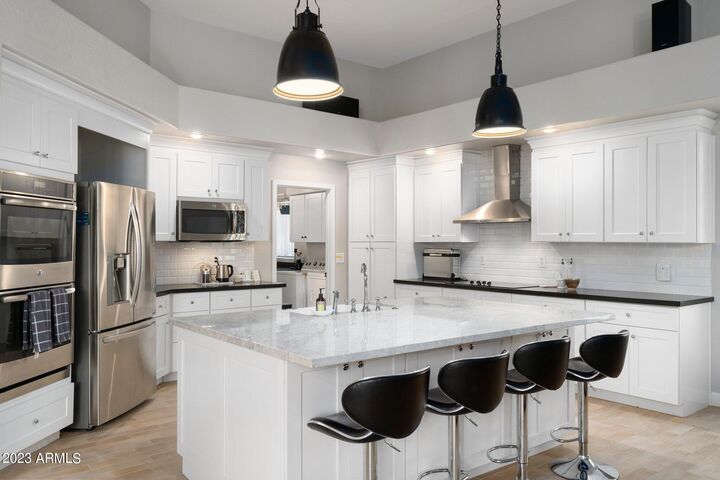 Property Photo: 7466 E Cochise Road AZ 85258