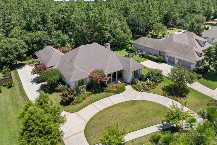 Property Photo: 561 Falling Water Boulevard AL 36532