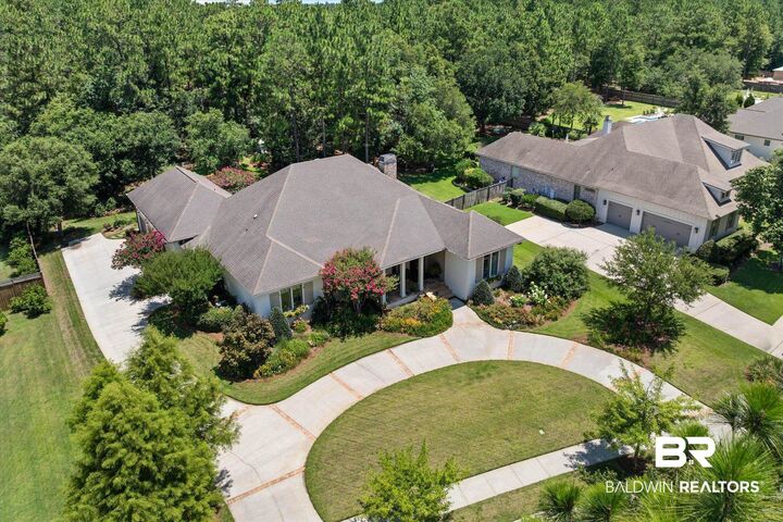 Property Photo: 561 Falling Water Boulevard AL 36532