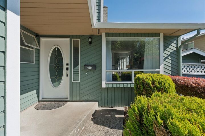 Property Photo:  11761 81A Avenue  BC V4C 7A5 