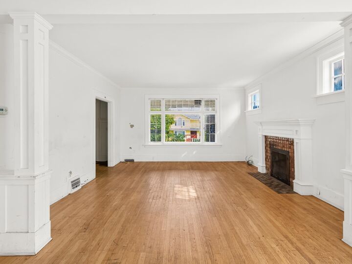Property Photo: 4606 W 11th Avenue BC V6R 2M7