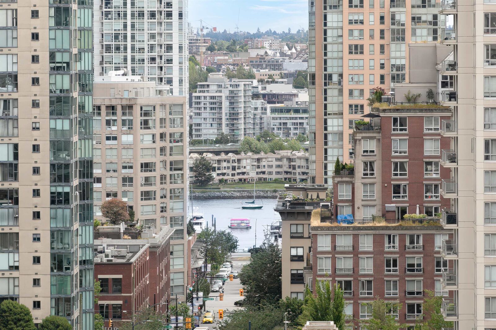 Property Photo: 1212 Howe Street 1102 BC V6Z 2M9