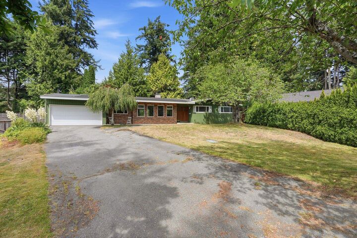 Property Photo: 6520 Bradford Place BC V4E 1G3