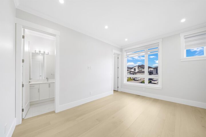 6927 205 Street — photo 1