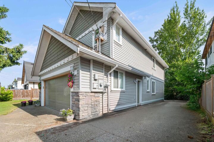 Property Photo: 14262 71 Avenue BC V3W 2L1
