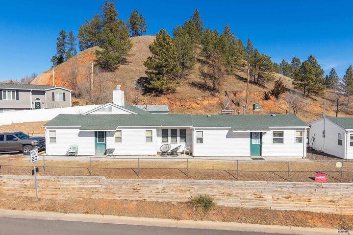 Property Photo: 1948 Hillsview Dr SD 57702
