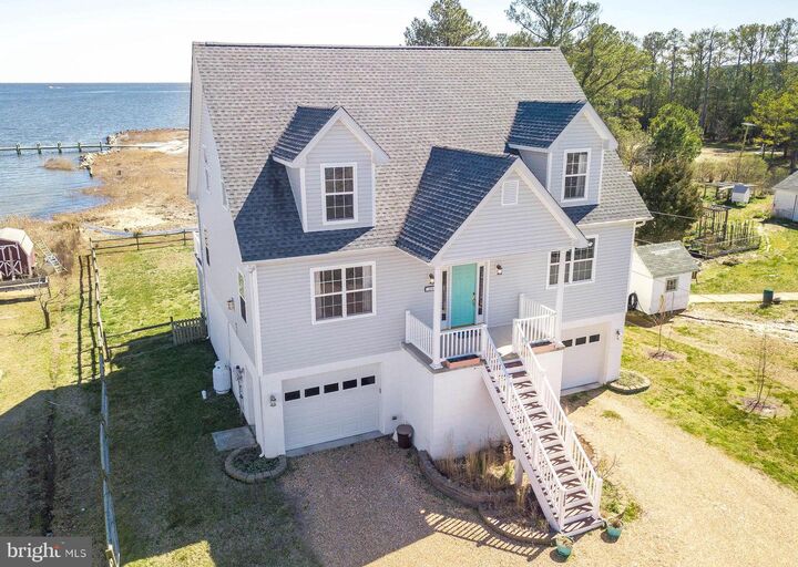 Property Photo:  16386 Ball Point Road  MD 20674 