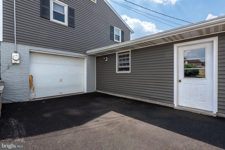 Property Photo: 949 Brunnerville Road PA 17543