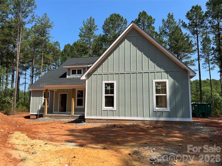 Property Photo:  224 Plantation Way  NC 27306 