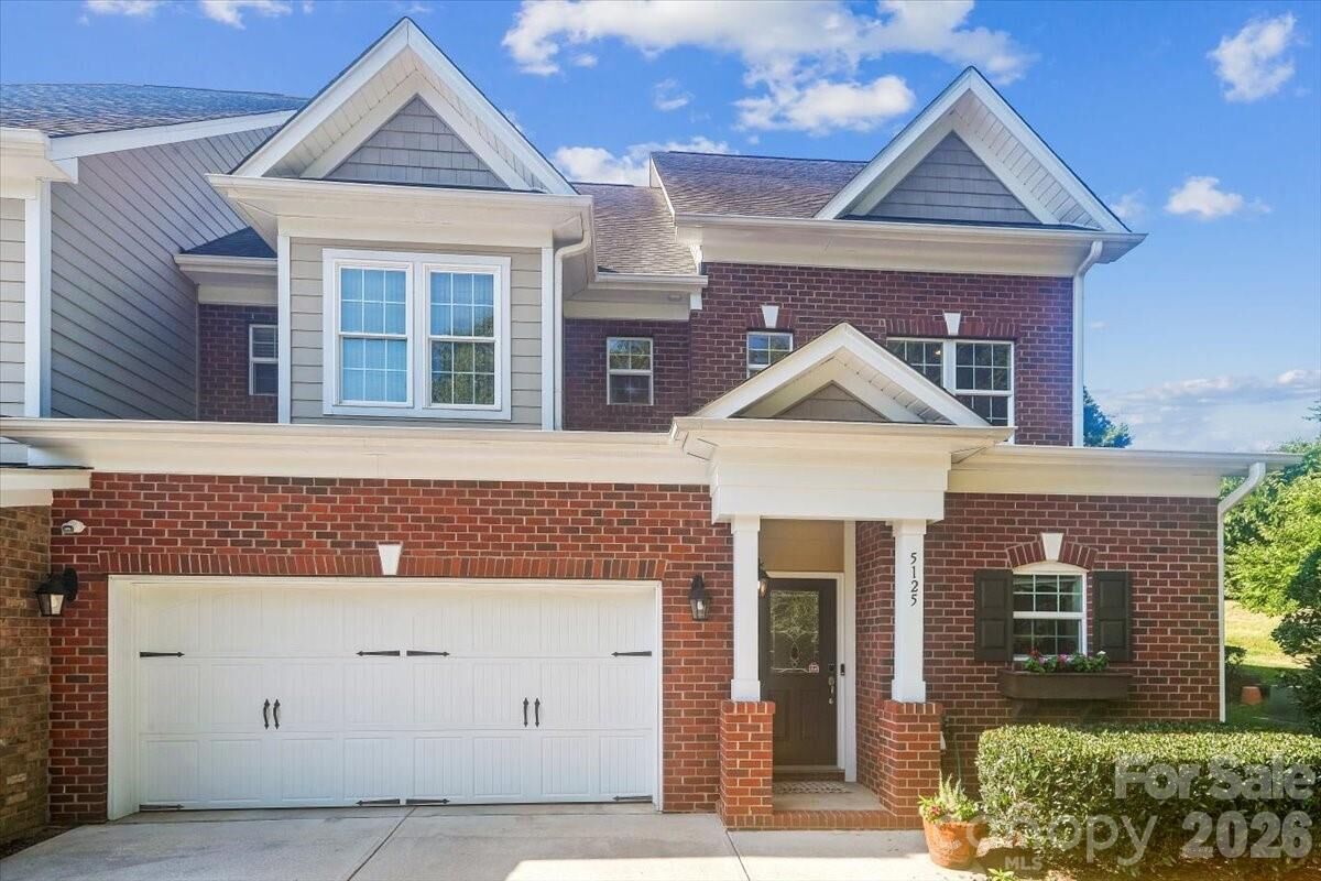 Property Photo:  5125 Pansley Drive  NC 28226 