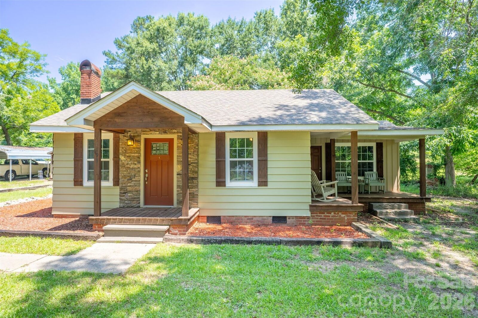 Property Photo: 7193 Kershaw Camden Highway SC 29067