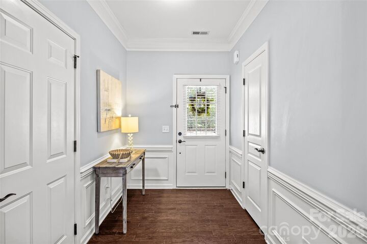 Property Photo: 2258 Kensington Station Parkway NC 28210