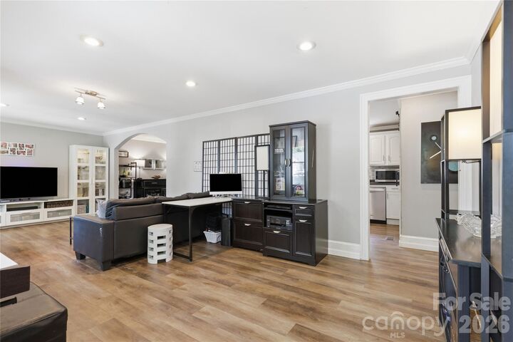 Property Photo: 21013 Entrada Drive NC 28031