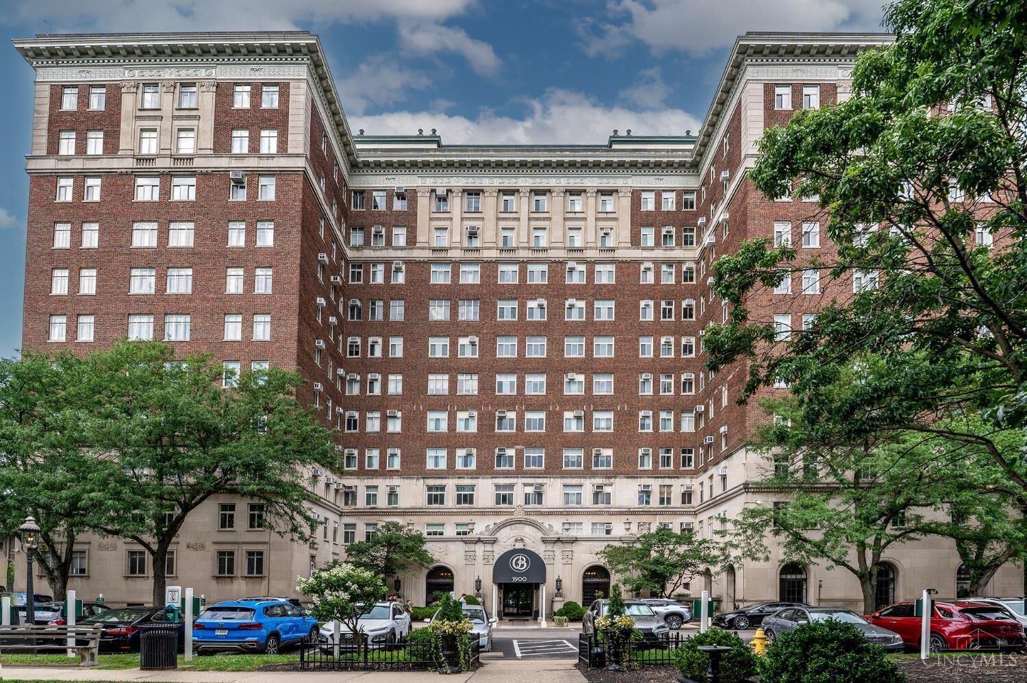 Property Photo:  3900 Rose Hill Avenue  OH 45229 