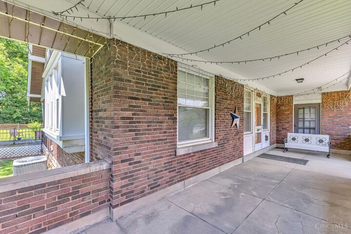 Property Photo:  276 Kearney Street  OH 45216 